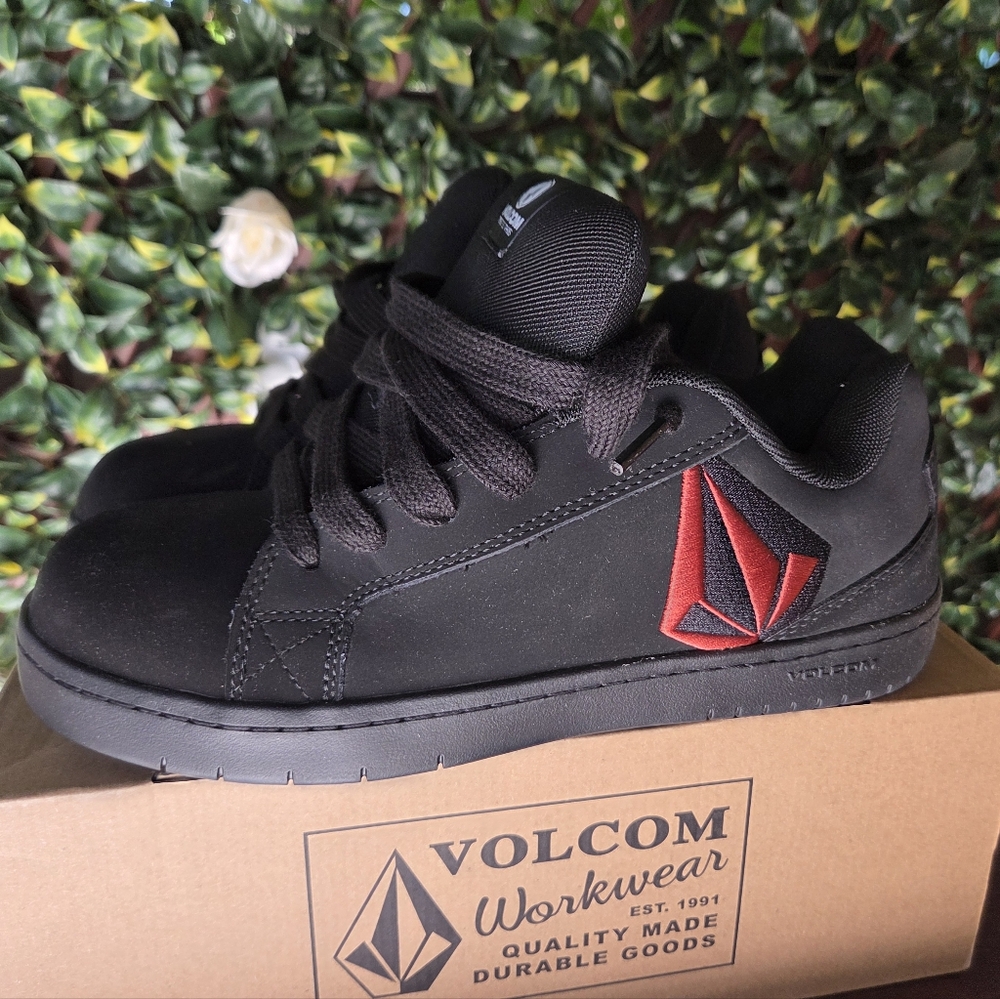 EUC Volcom Stone Black Nubuck Composite Toe Work Safety Shoes Sneakers Size 8